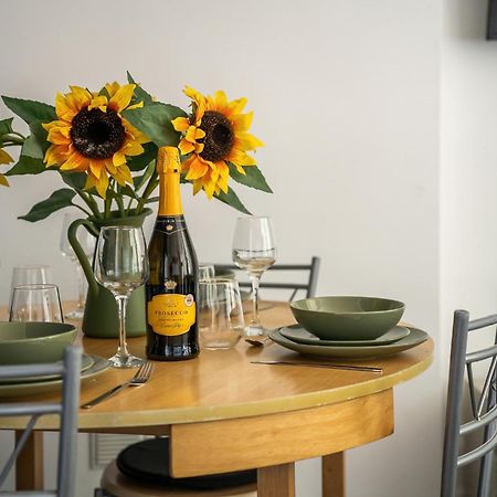 Gorgeous 2Bed Apartment In Fulham, Лондон Экстерьер фото